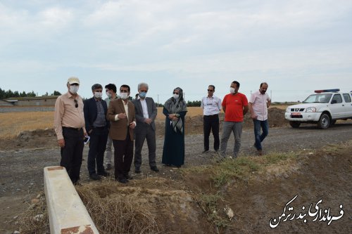 بازدید سرپرست فرمانداری ترکمن از طرح زهکشی اراضی اولویت دار شهرستان