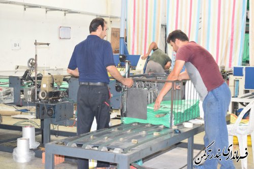 افتتاح دو واحد خدمات كيسه دوزي، چاپ و لمينيت كيسه در شهرستان ترکمن