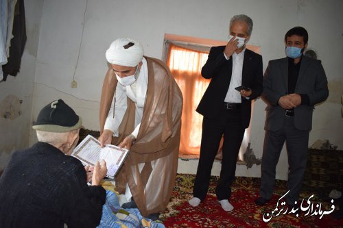 تجلیل فرماندار شهرستان ترکمن از تعدادی از سالمندان شهرستان