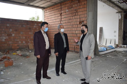 بازدید فرماندار از روند ساخت پروژه گردشگری شرکت هیرکانیا آسیا شهرستان ترکمن