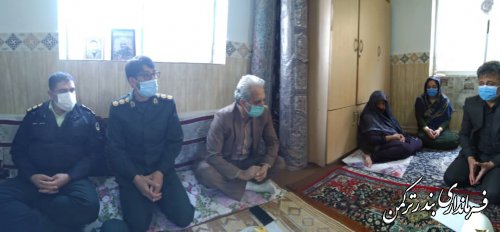 دیدار فرماندار ترکمن با مادر شهید "خدر طایلی پور چاروا"