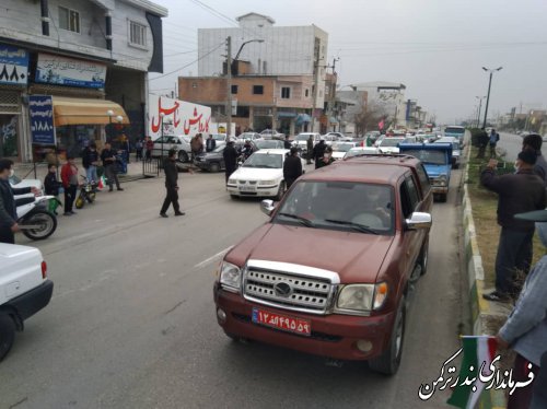 برگزاری رژه خودرویی و موتوری گرامیداشت یوم الله 22 بهمن در شهرستان ترکمن