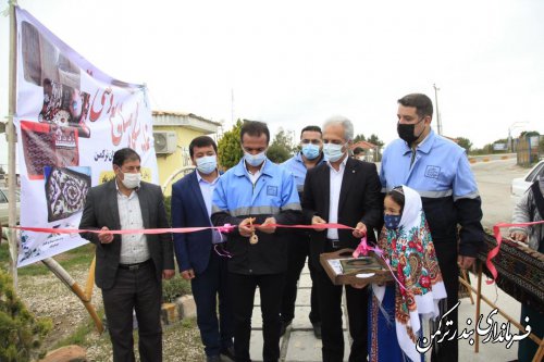 افتتاح نمایشگاه موقت صنایع‌دستی در بازارچه ساحلی شهرستان ترکمن