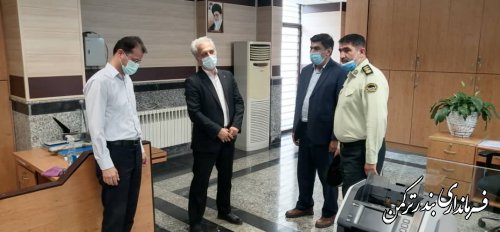 بازدید فرماندار ترکمن از بانکهای سطح شهرستان