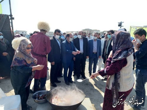 برگزاری جشنواره فرهنگ و اقتصاد روستای چپاقلی شهرستان ترکمن