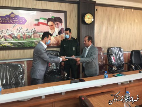 تجلیل فرماندار ترکمن از مسئولان روابط عمومی دستگاههای اجرایی شهرستان
