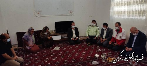 دیدار و گفتگو صمیمی فرماندار شهرستان ترکمن با خانواده شهید موسی ایری