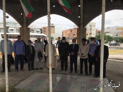 مراسم استقبال از کاروان راهیان نور شهرستان ترکمن برگزار شد