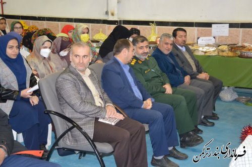 مراسم متمرکز زنگ انقلاب در مدرسه شهید بهشتی شهرستان ترکمن برگزار شد