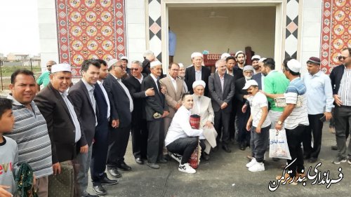 نماز عید سعید فطر با شکوه خاصی در شهرستان ترکمن برگزار شد