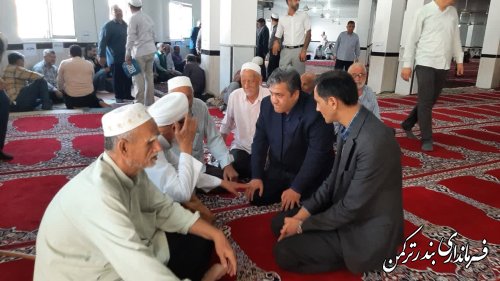برگزاری مراسم میز خدمت  در محل مسجد قبا شهرستان ترکمن