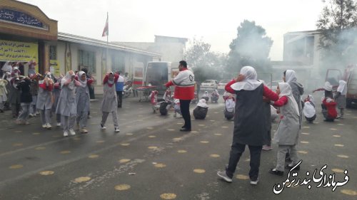مانور زلزله در مدرسه حجاب بندرترکمن برگزارشد 