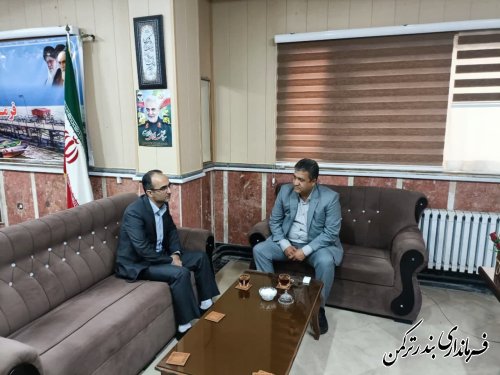 دیدار فرماندار ترکمن با مدیر کل اداره پست گلستان