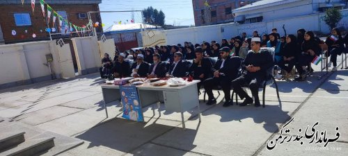 جشنواره غذاهای محلی در روستای پنج پیکر بندرترکمن برگزار شد