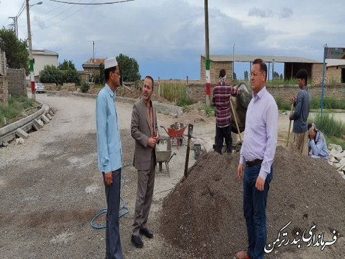 اجرای جدول کانیو در روستای پنج پیکر بخش مرکزی بندرترکمن